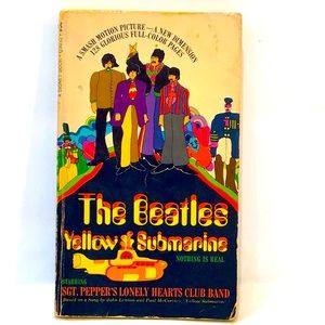 First Printing!  The Beatles Yellow Submarine (nothing is real) paperbac…